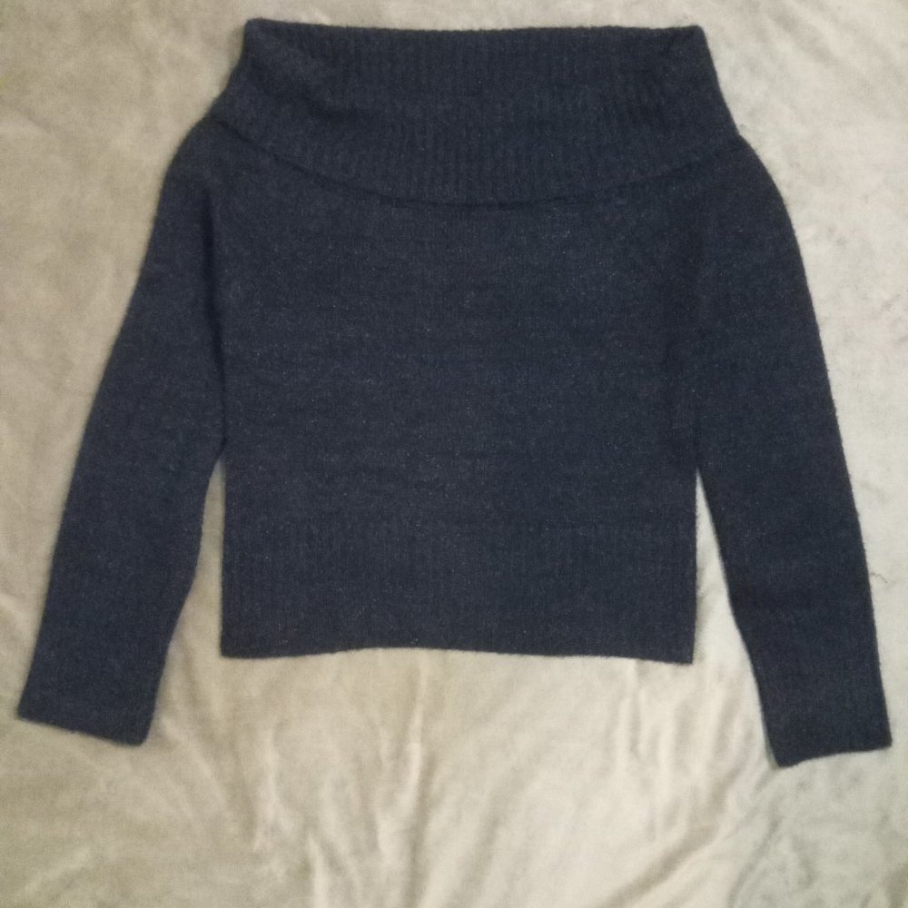 *NWT* NO COMMENT Black off the shoulder Long Sleeve XL